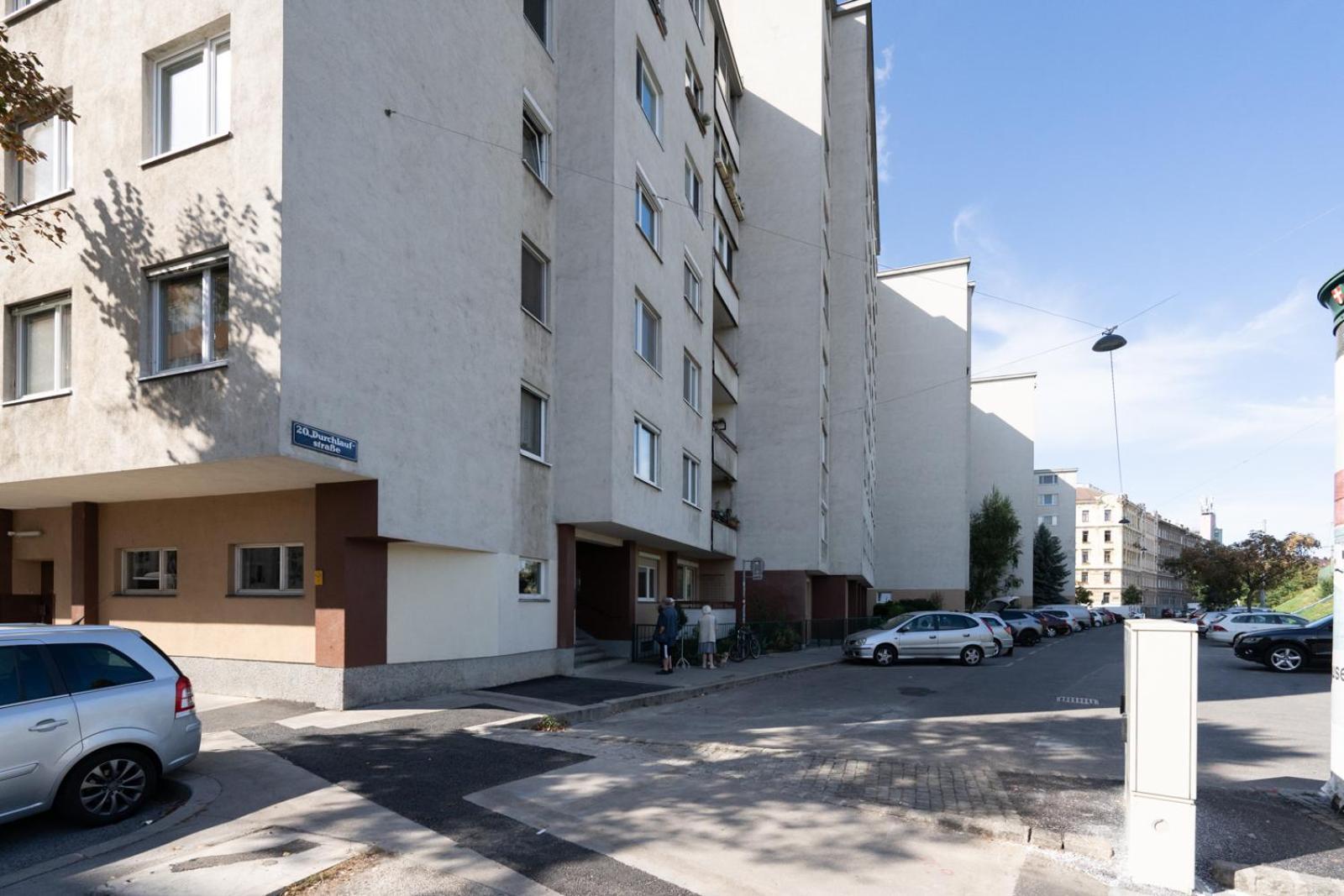 Two Bedrooms - 85 Squaremeters - 4 Min To U6 Dresdner Str Vienna Esterno foto